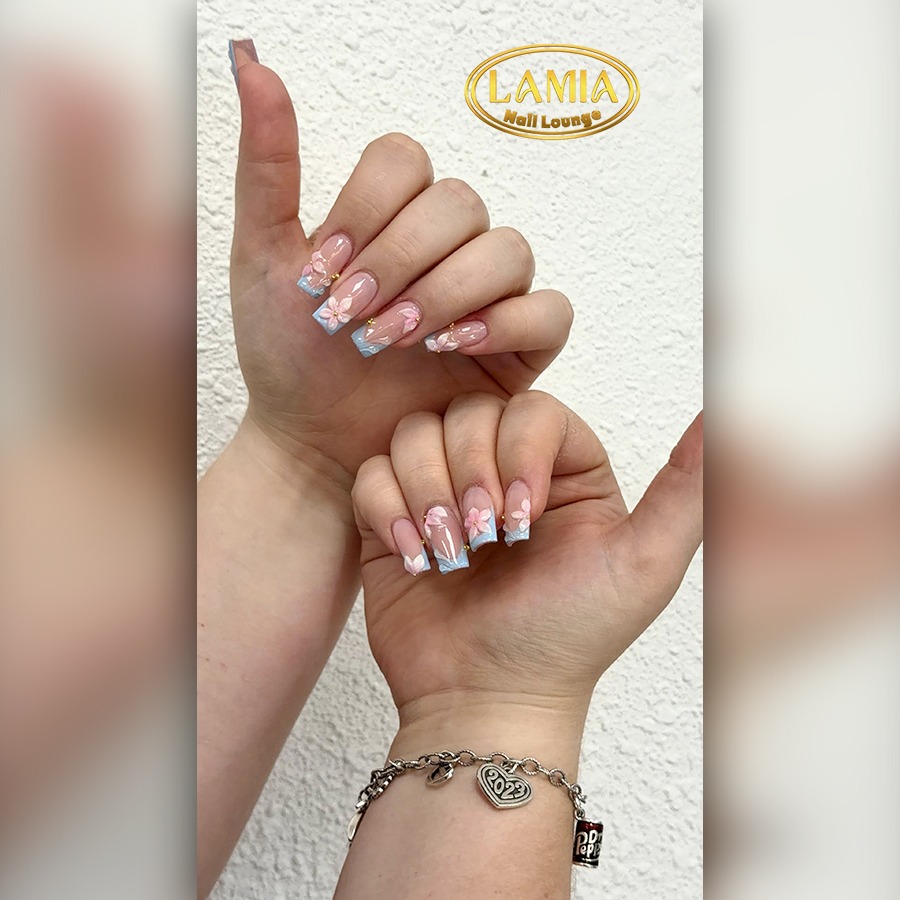 Lamia Nail Lounge